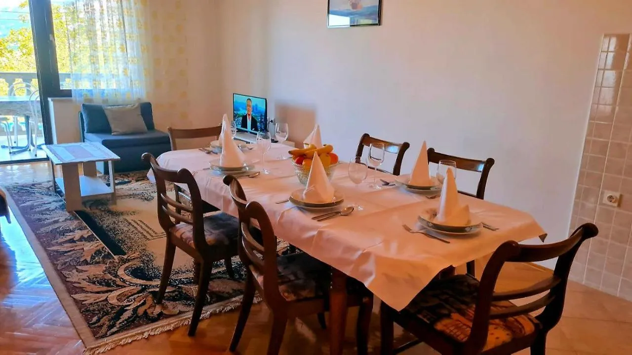Apartment Djurdjica Novi Vinodolski 0*,